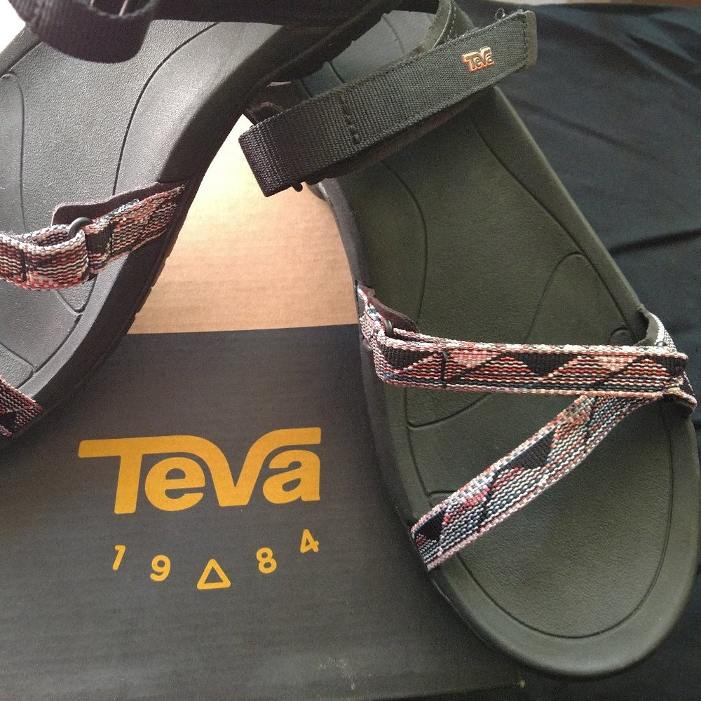 TEVA Waterproof Sports/Hiking  Sandals